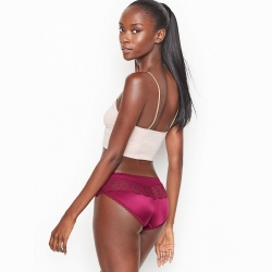 трусы красные кружевные Victoria's Secret